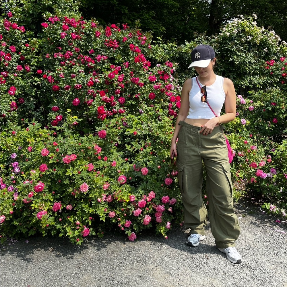 KITH wide leg cargo pant size 27